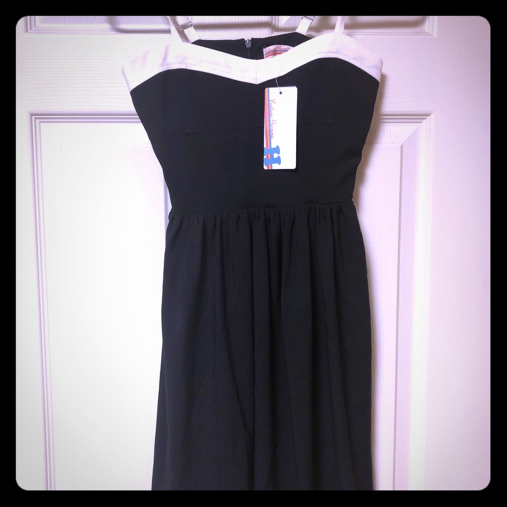 Short dress